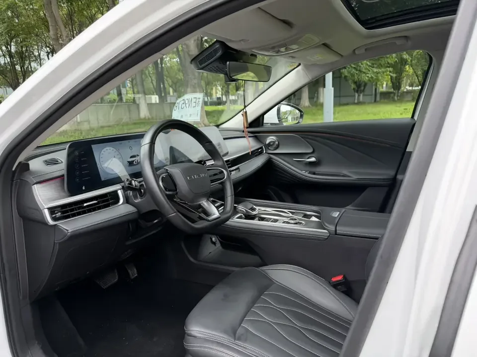 Chery Arrizo 8 Arrizo 8 2024 1.6TGDI DCT Excellence Edition 2024 — thumbnail 3