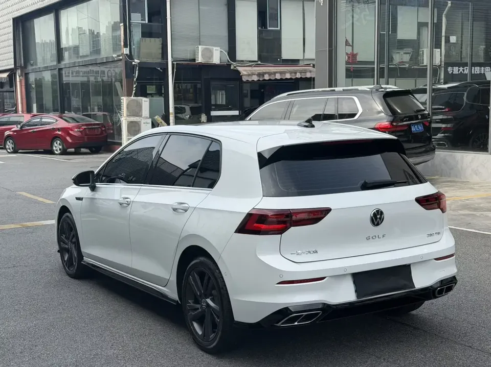 Volkswagen Golf golf 2023 280TSI DSG R-Line Lite 2023 — thumbnail 4