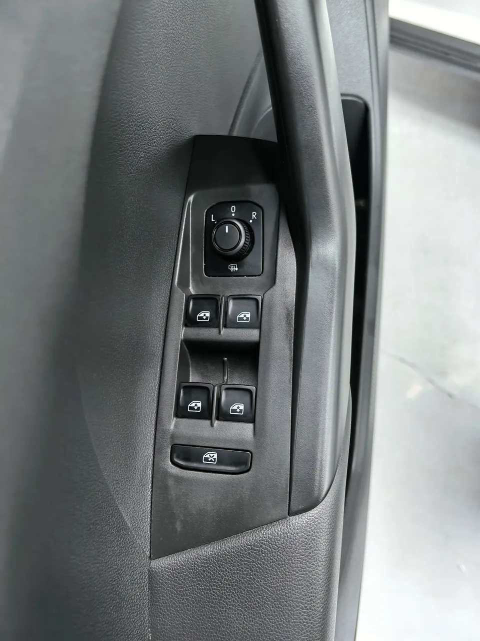 Volkswagen Tu Kai Tu Kai 2021 280TSI DSG Comfort Edition 2022 — thumbnail 3
