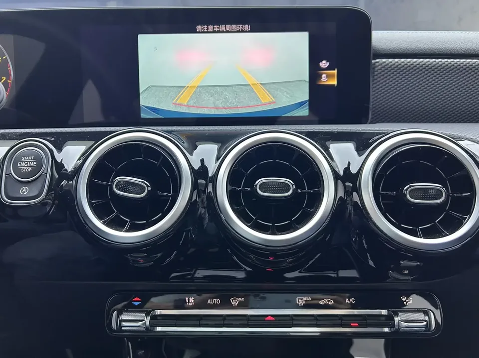 Mercedes-Benz Klasa A Mercedes Benz A Class 2022 A 180L 2022 — thumbnail 3