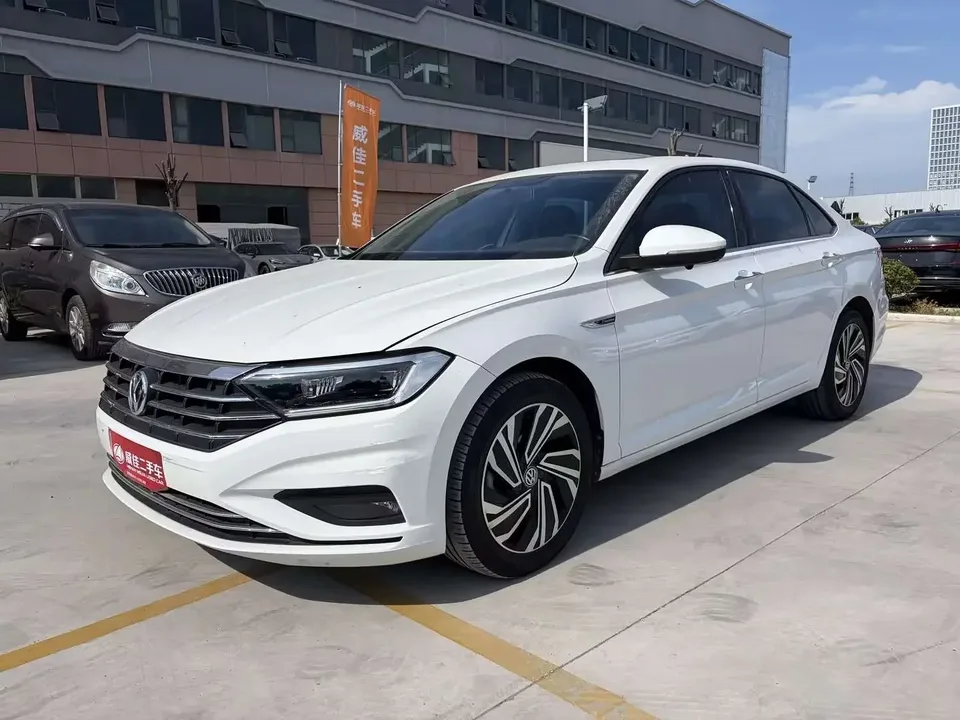 Volkswagen Sagitar Sagitar 2022 280TSI DSG Flying Edition 2022 — photo 1, buy with delivery to Moscow