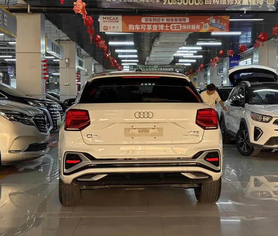 Audi Q2L Audi Q2L 2022 35 TFSI Progressive Dynamic 2023 — thumbnail 2