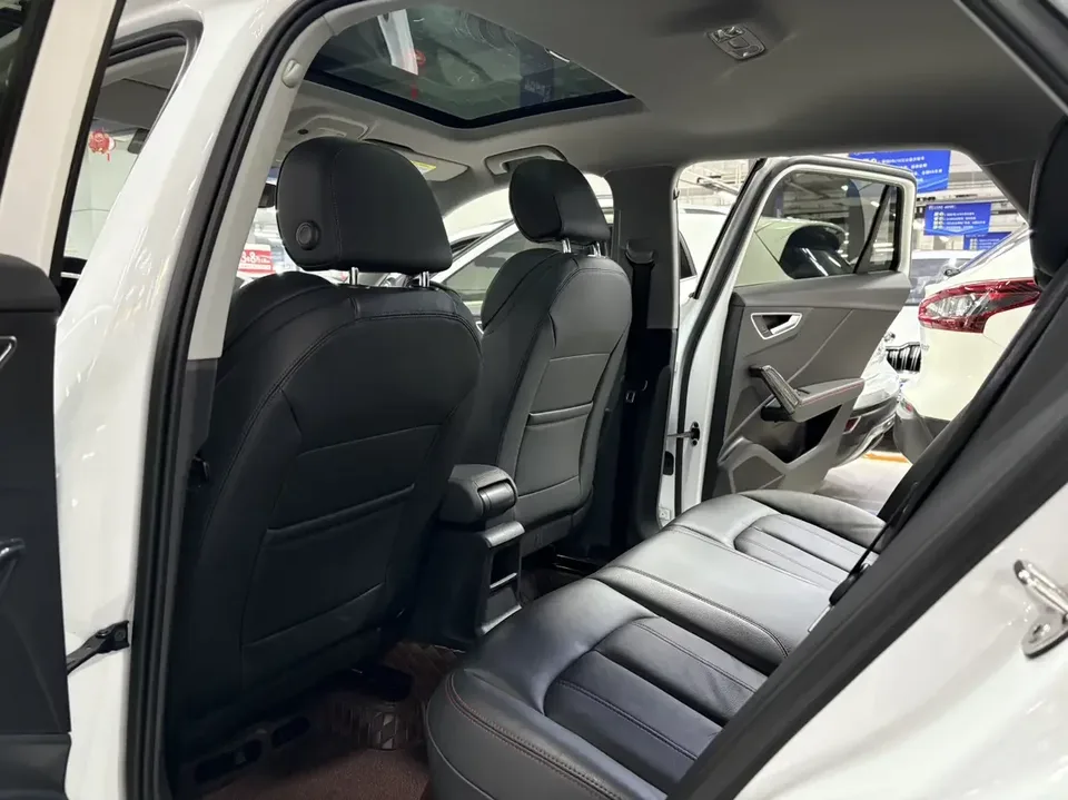 Audi Q2L Audi Q2L 2022 35 TFSI Progressive Dynamic 2023 — thumbnail 3