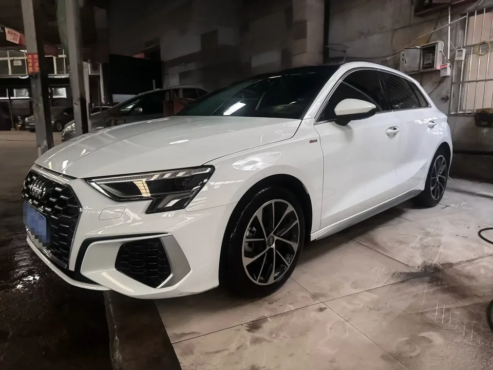 Audi A3 Audi A3 2021 Sportback 35 TFSI Progressive Elegance 2022 — photo 1, buy with delivery to Moscow