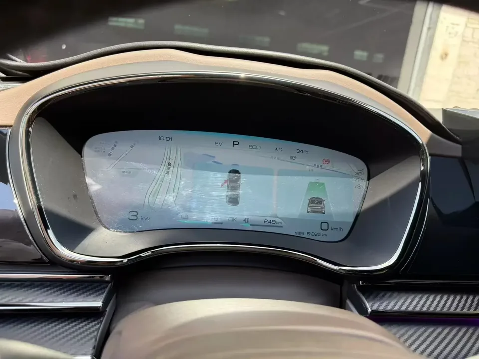 BYD Han DM Chinese DM 2022 DM-i 121KM Premium 2022 — thumbnail 3
