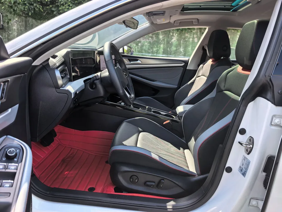 Volkswagen Lamando Lingdu 2024 Lingdu L 280TSI DSG Cool Edition 2024 — thumbnail 5