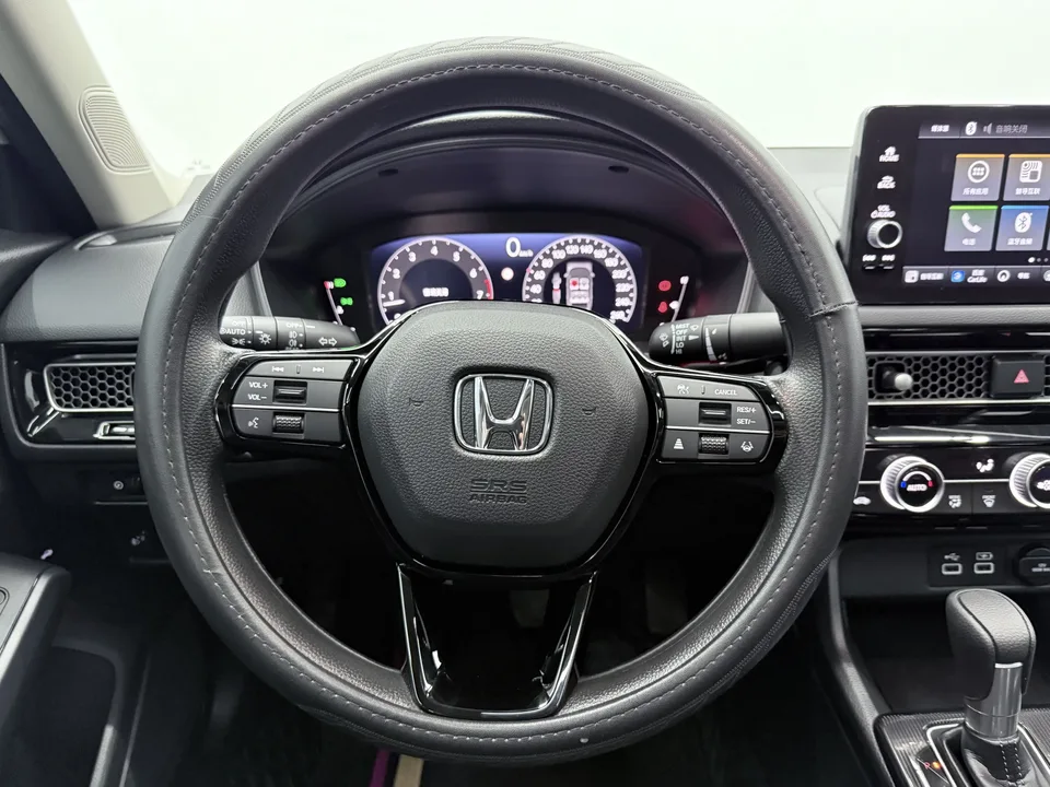 Honda CIVIC Civic 2023 240TURBO CVT Power Edition 2025 — thumbnail 4