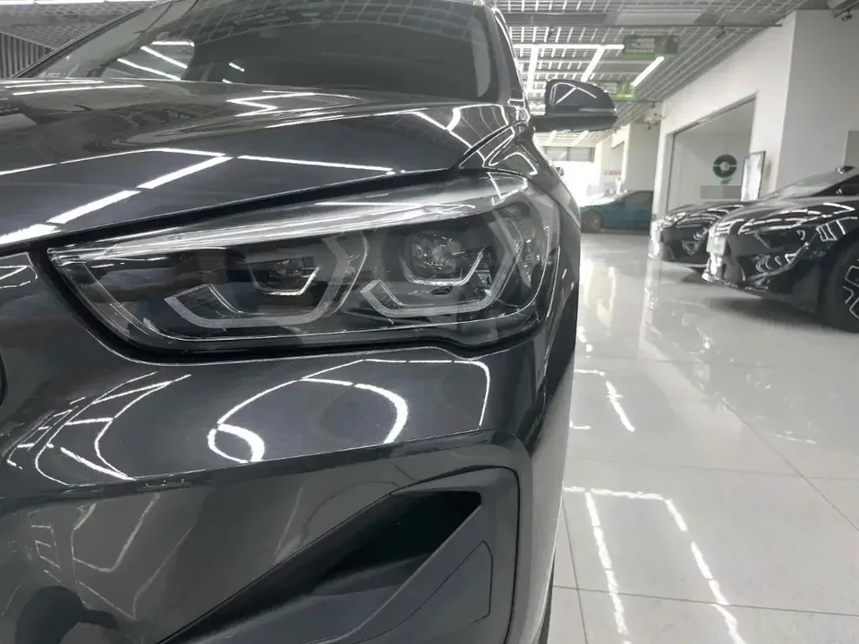 BMW X1 BMW X1 2021 sDrive20Li Fashion Edition 2022 — thumbnail 2
