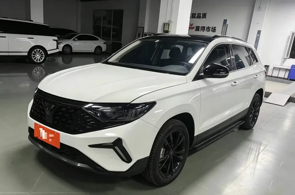 Jetta VS7 Jetta VS7 2023 280TSI Automatic High Gloss Enjoyment Edition 2023 — photo 1, buy with delivery to Moscow