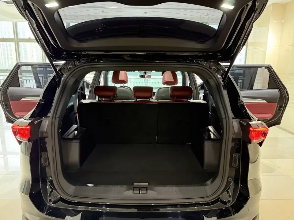 Jetour Jietu X70 PLUS Jietu X70 PLUS 2023 1.5T DCT Brave PLUS 5-seater 2023 — thumbnail 5