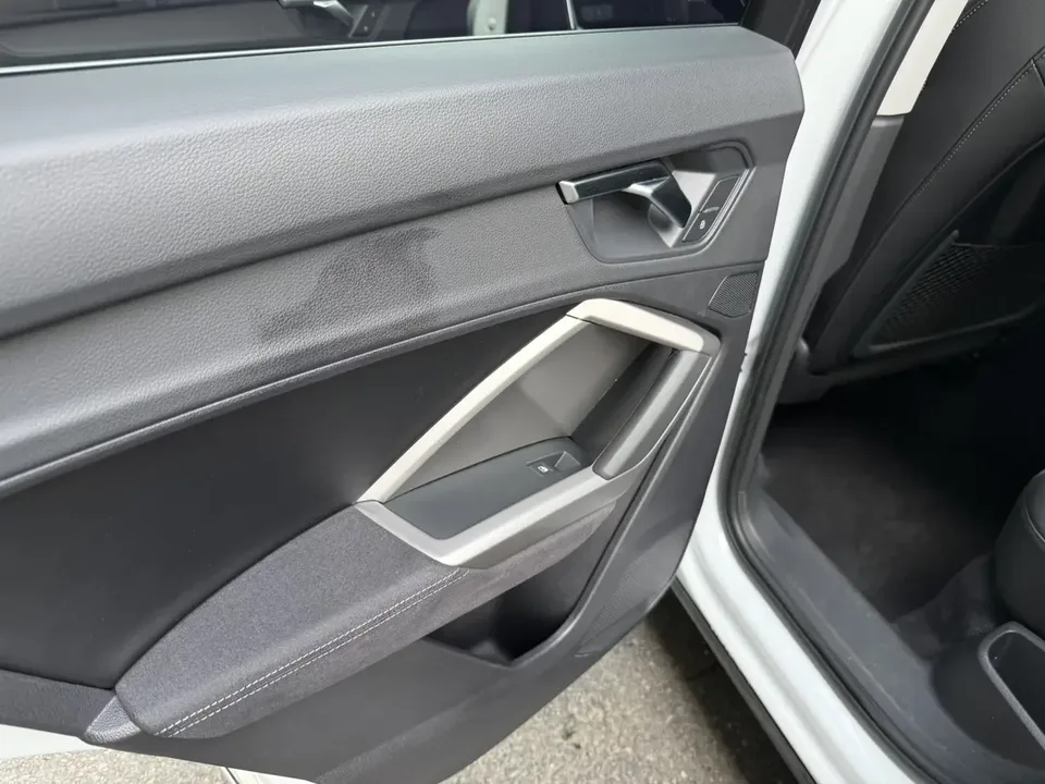 Audi Q3 Audi Q3 2023 35 TFSI Stylish Dynamic 2023 — thumbnail 3