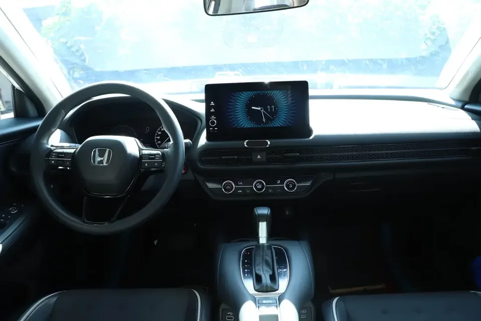 Honda ZR-V ZR-V Zhizai 2023 1.5T CVT Technology Edition 2024 — thumbnail 5
