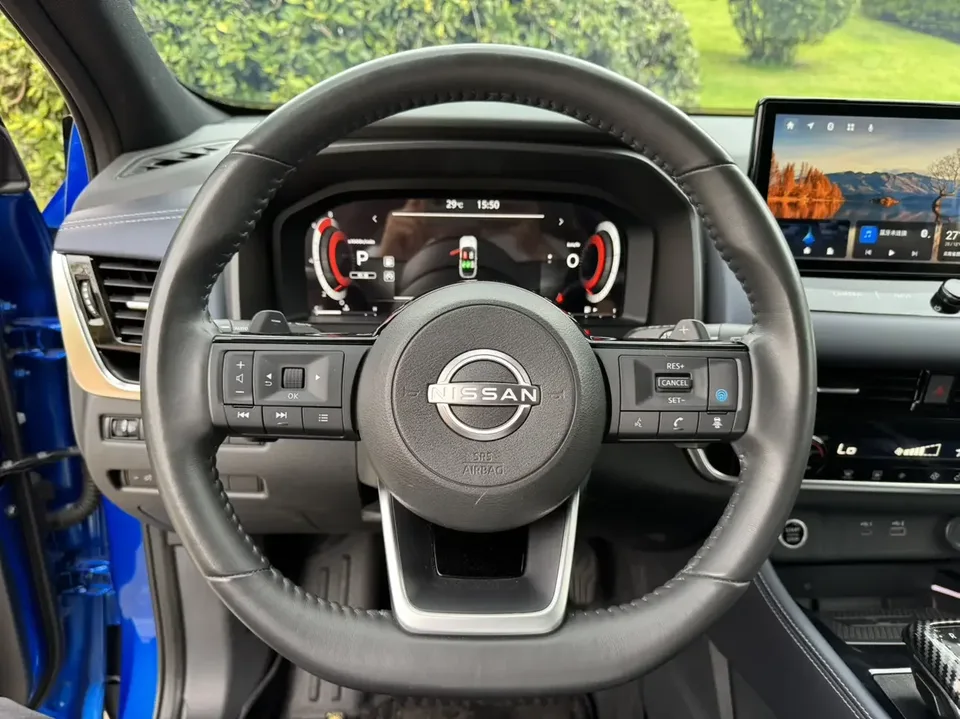 Nissan Qashqai Qashqai 2023 1.3T Ultimate Edition 2023 — thumbnail 5