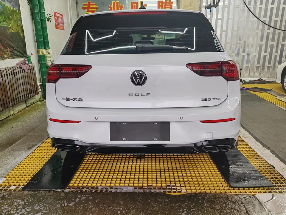 Volkswagen Golf golf 2023 280TSI DSG R-Line Lite 2023 — thumbnail 2