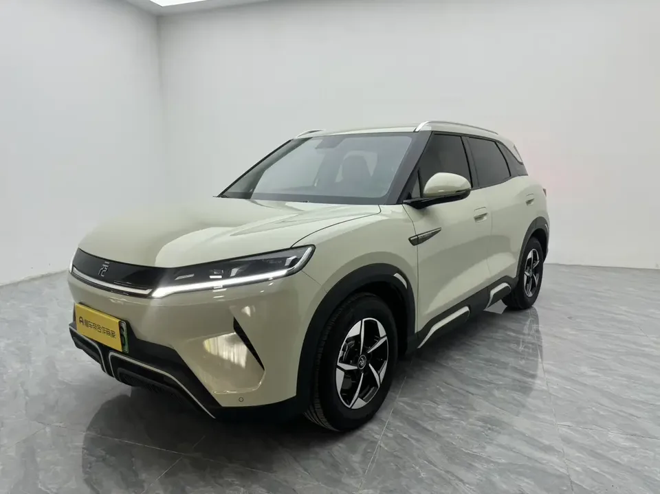 BYD Yuan Up Yuan UP 2024 401KM Surpassing Type 2024 — photo 1, buy with delivery to Moscow