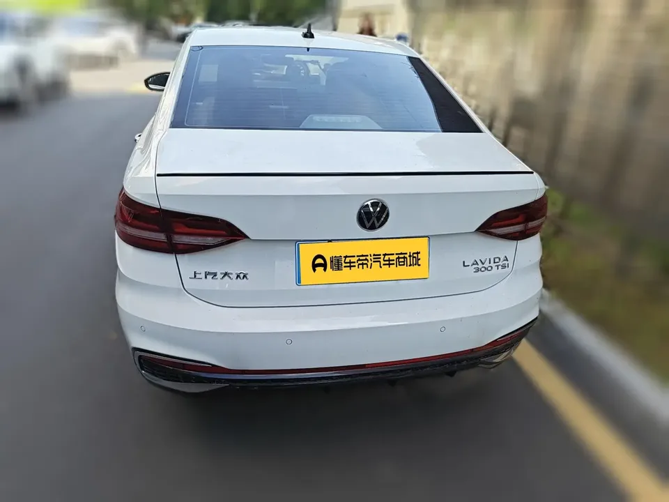 Volkswagen Lavida Lavida 2024 300TSI DSG Starry Sky Edition 2024 — thumbnail 2