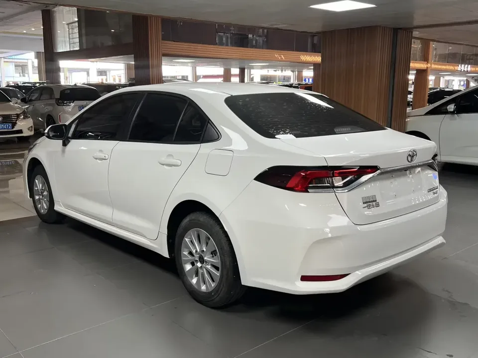 Toyota Corolla Corolla 2023 1.2T S-CVT Pioneer Edition 2023 — thumbnail 4
