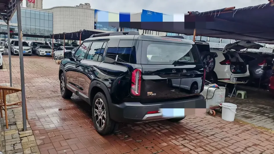 BAIC Beijing Off-road BJ30 Beijing Off-road BJ30 2026 Traveler 1.5T DCT Advanced Edition 2026 — thumbnail 4