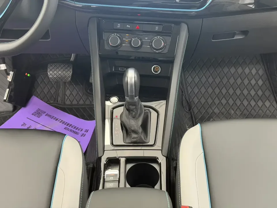 Jetta VS5 Jetta VS5 2022 280TSI Automatic High Gloss Enjoyment Edition 2023 — thumbnail 4