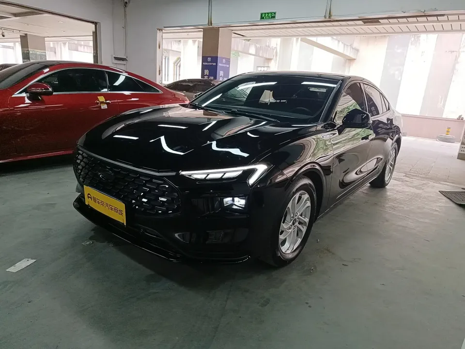 Ford Mondeo Mondeo 2023 EcoBoost 180 Comfort 2024 — photo 1, buy with delivery to Moscow