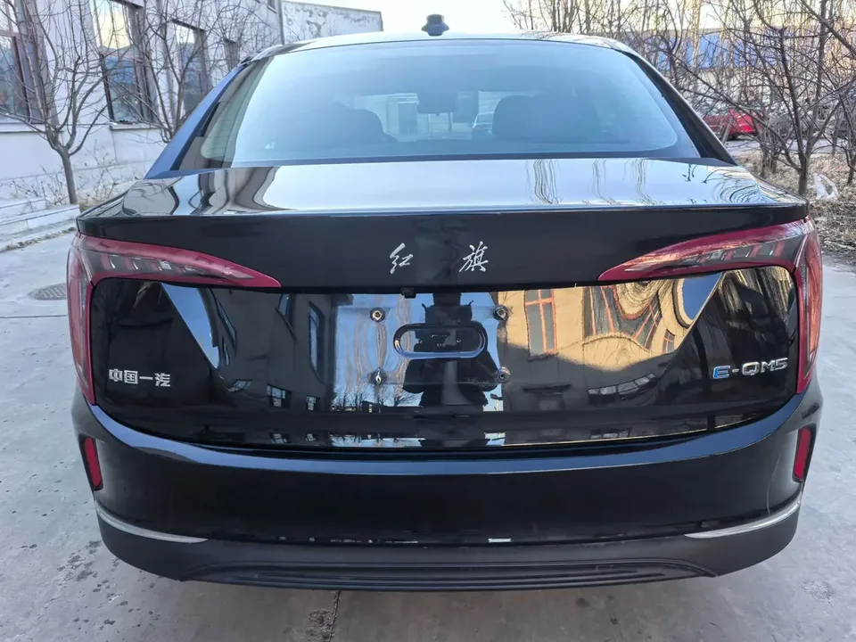 Hongqi E-QM5 Hongqi E-QM5 2022 Charging 431km LeXiang Edition 5-seater 2023 — thumbnail 2