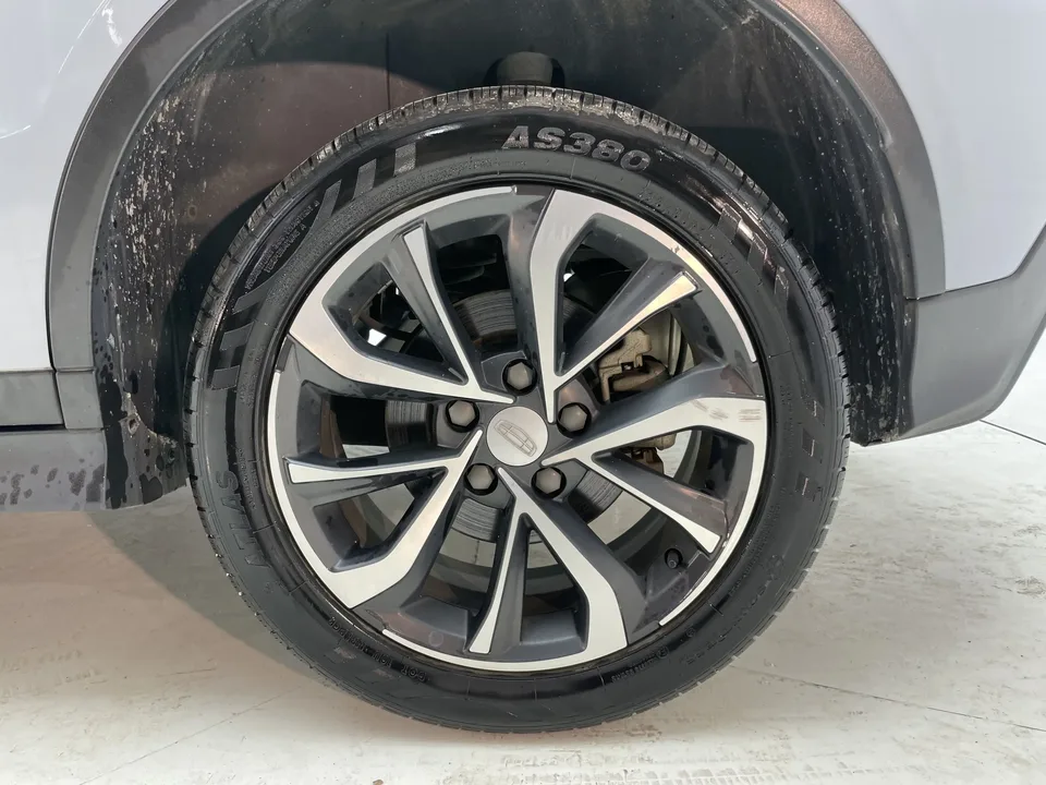 Geely Emgrand S Emgrand S 2022 1.4T CVT Crossover Player Edition 2024 — thumbnail 3