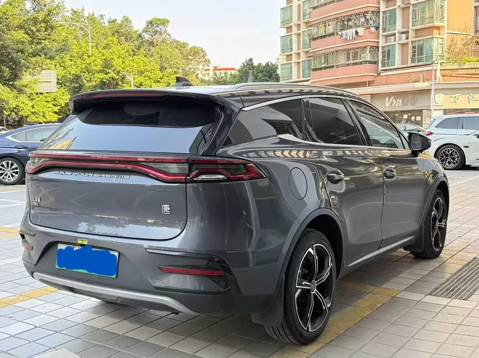 BYD Tang DM Tang DM 2021 DM-i 1.5T 112KM Premium Edition 2022 — thumbnail 2