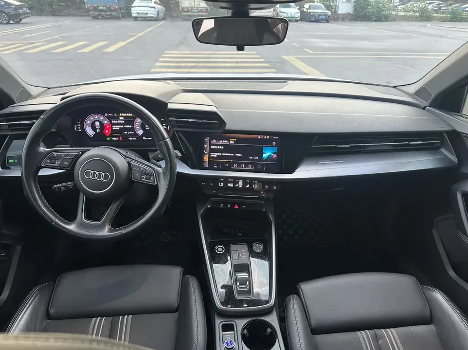 Audi A3 Audi A3 2021 A3L Limousine 35 TFSI Luxury Sports 2022 — миниатюра 5