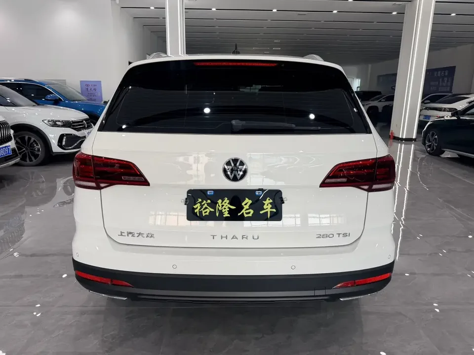 Volkswagen Tharu tuyue 2021 280TSI 2WD Deluxe Edition 2022 — thumbnail 2
