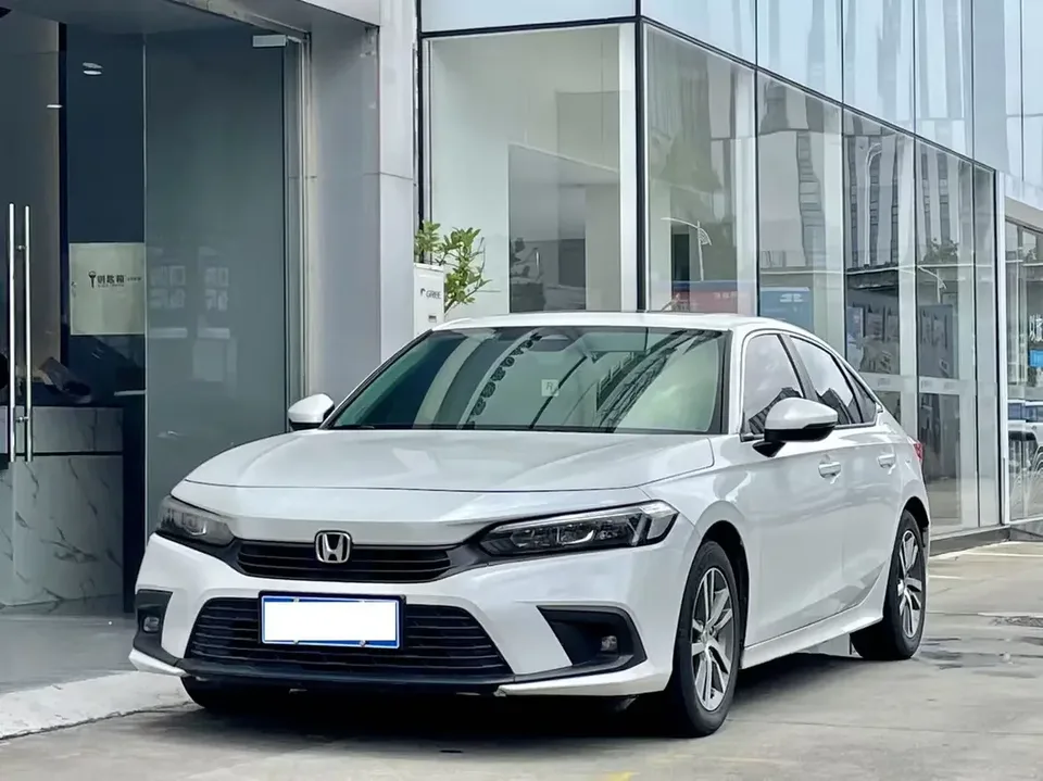 Honda CIVIC Civic 2022 240TURBO CVT Dynamic Edition 2022 — photo 1, buy with delivery to Moscow
