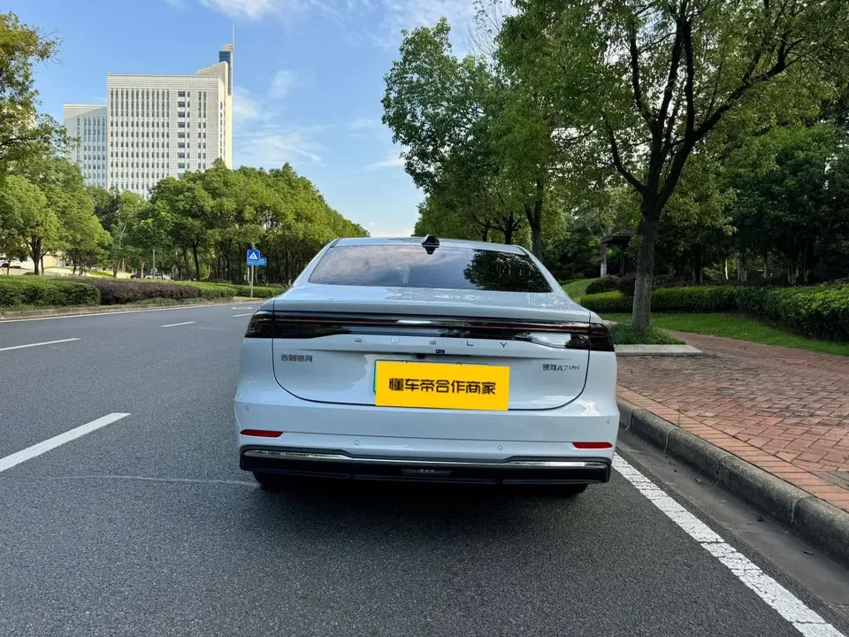 Geely Galaxy A7 EM Galaxy A7 EM 2025 150km Premium Edition 2025 — thumbnail 2