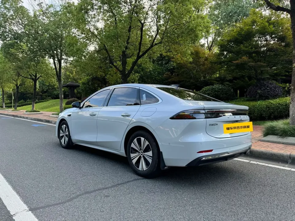 Geely Galaxy A7 EM Galaxy A7 EM 2025 150km Premium Edition 2025 — thumbnail 4