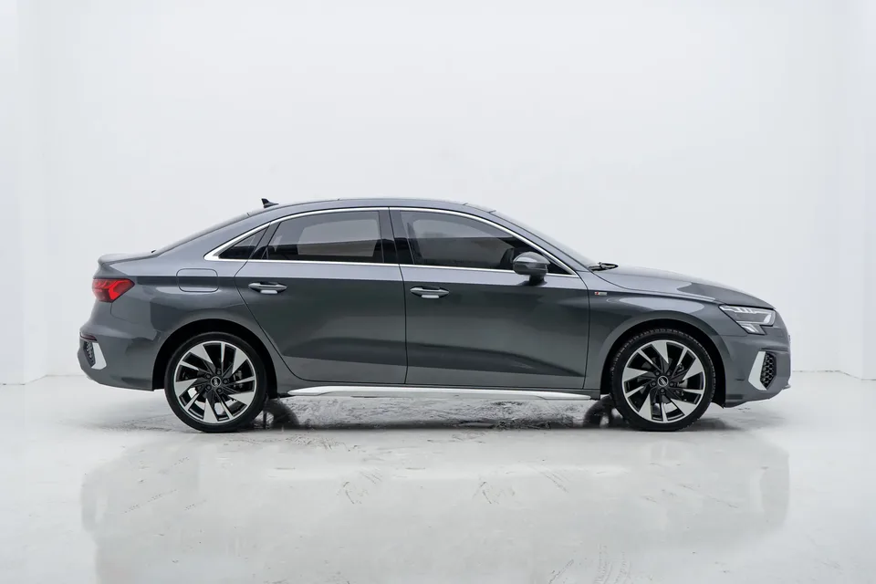 Audi A3 Audi A3 2024 A3L Limousine 35 TFSI Stylish Sports 2024 — thumbnail 2