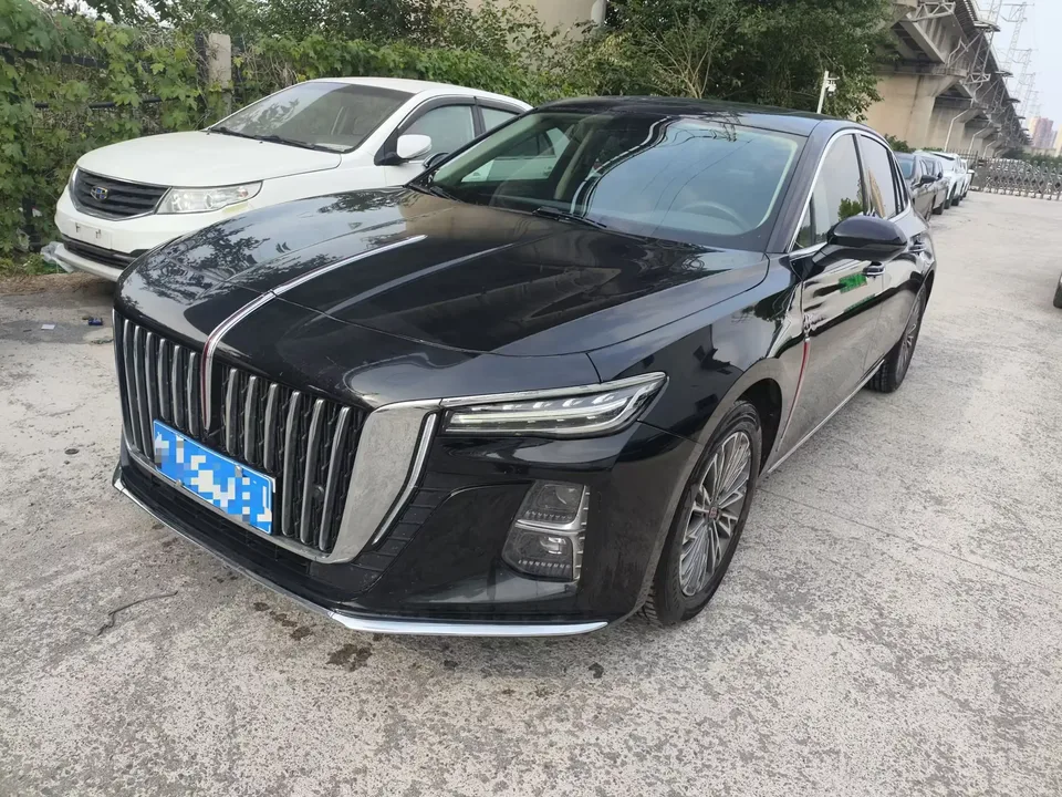 Hongqi H5 Hongqi H5 2024 1.5T DCT Zhilian Qiyue Edition 2024 — photo 1, buy with delivery to Moscow