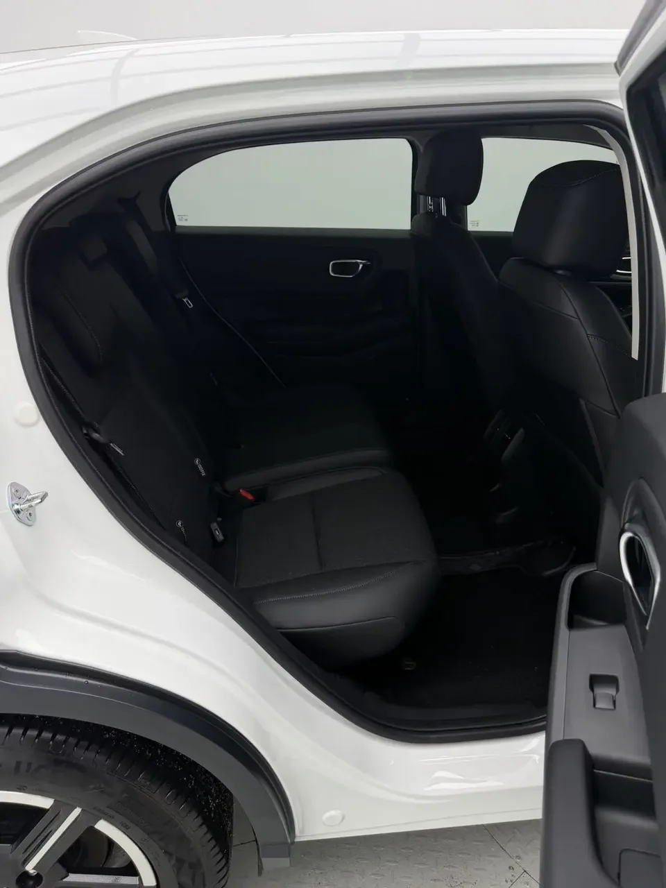 Honda VEZEL Binzhi 2023 1.5L CVT Technology Edition 2023 — thumbnail 3