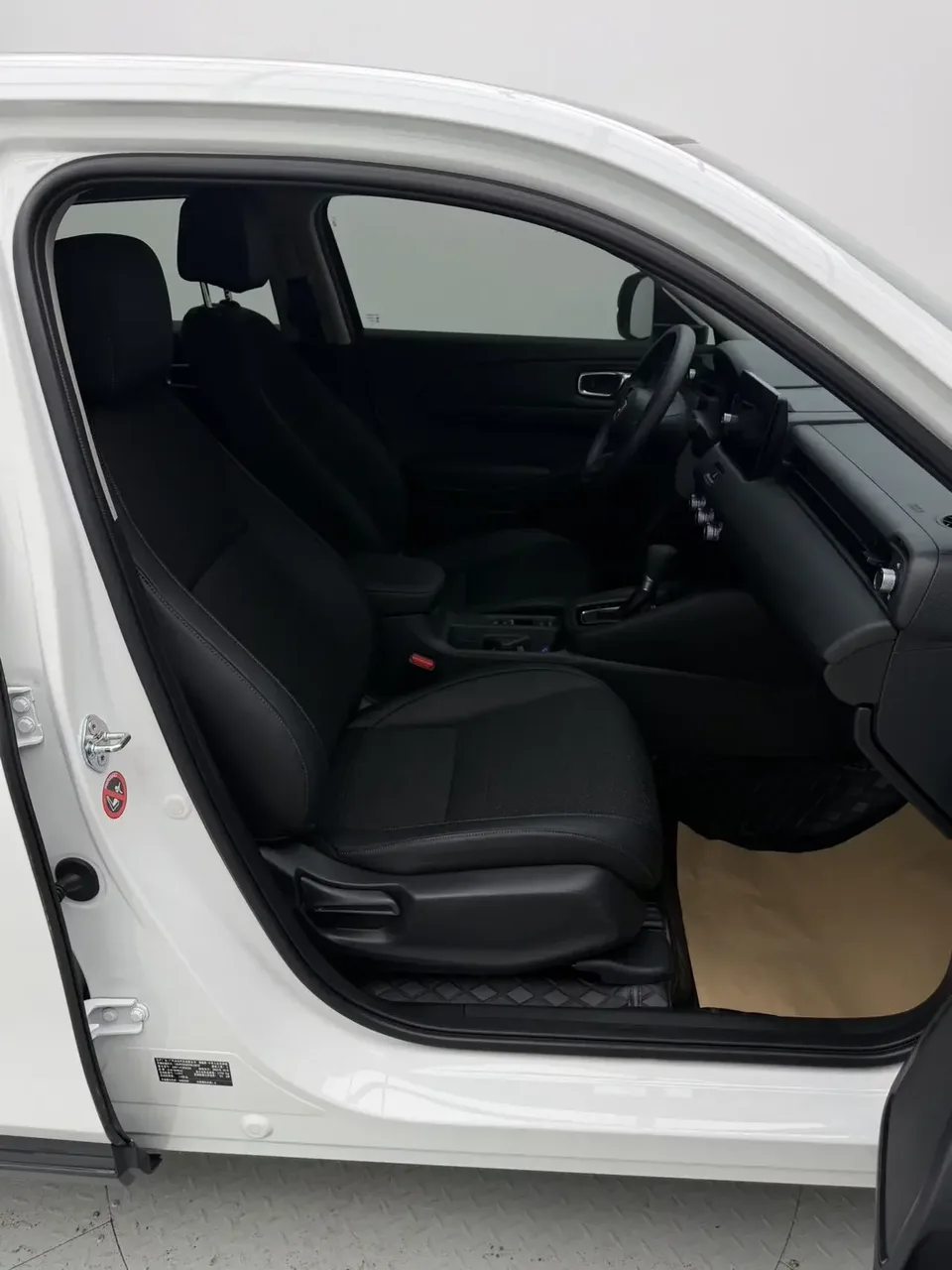 Honda VEZEL Binzhi 2023 1.5L CVT Technology Edition 2023 — thumbnail 5