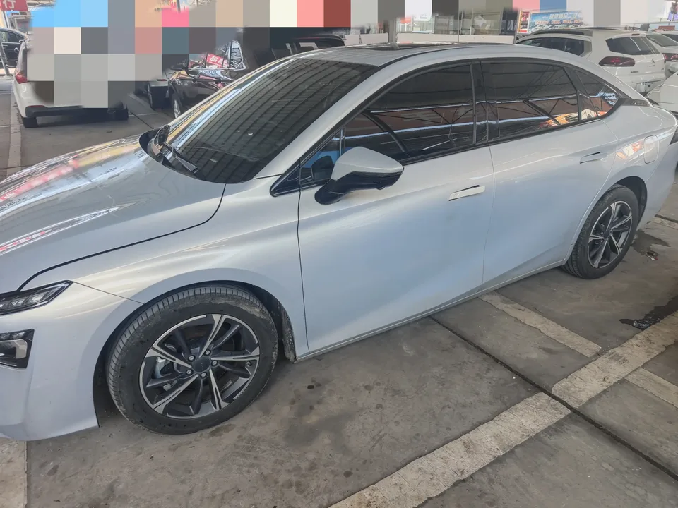 AION S AIONS 2024 MAX 70 Star Edition Lithium Iron Phosphate 2024 — thumbnail 2