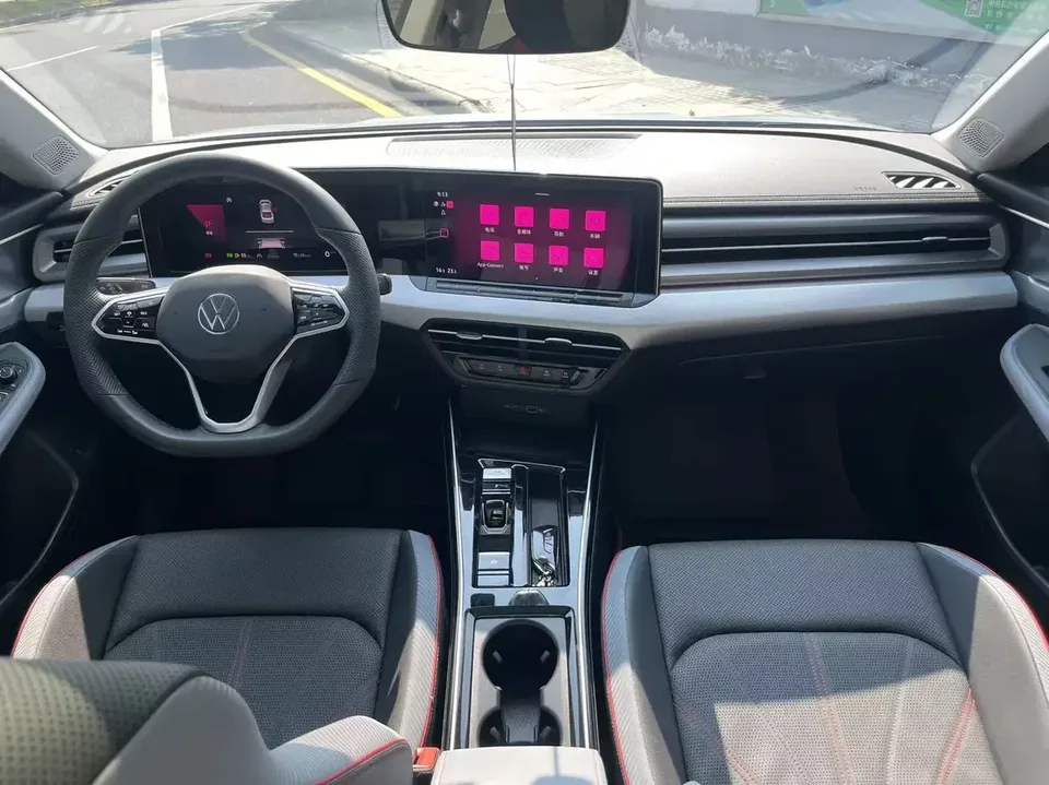 Volkswagen Lamando Lingdu 2023 Lingdu L 280TSI DSG Cool Edition 2023 — thumbnail 2