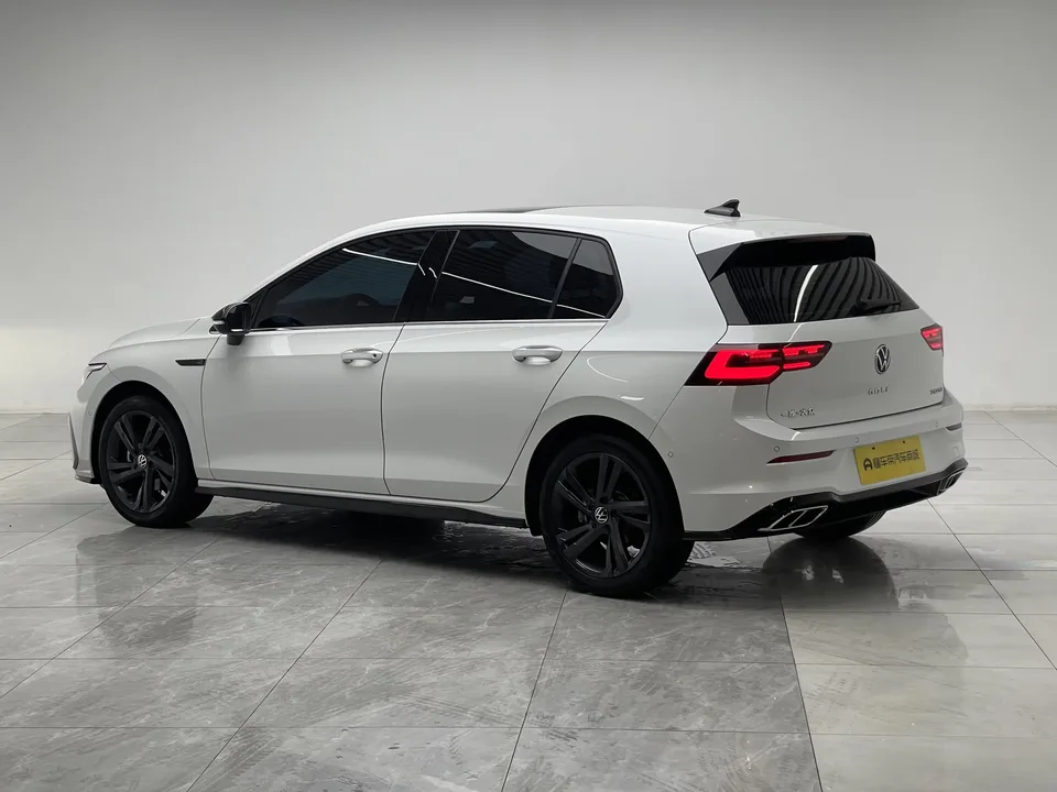 Volkswagen Golf golf 2023 280TSI DSG R-Line facelift 2024 — thumbnail 2