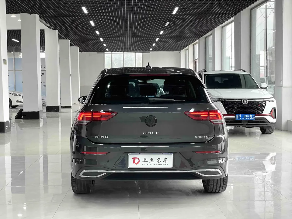 Volkswagen Golf golf 2023 280TSI DSG Pro 2023 — thumbnail 2