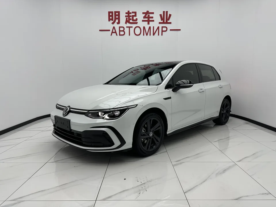 Volkswagen Golf golf 2023 280TSI DSG R-Line Lite 2023 — photo 1, buy with delivery to Moscow