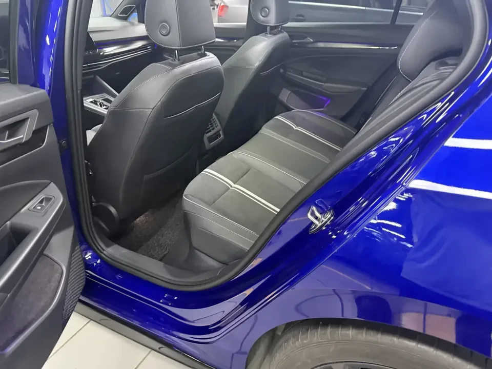 Volkswagen Golf golf 2023 280TSI DSG R-Line 2022 — thumbnail 3