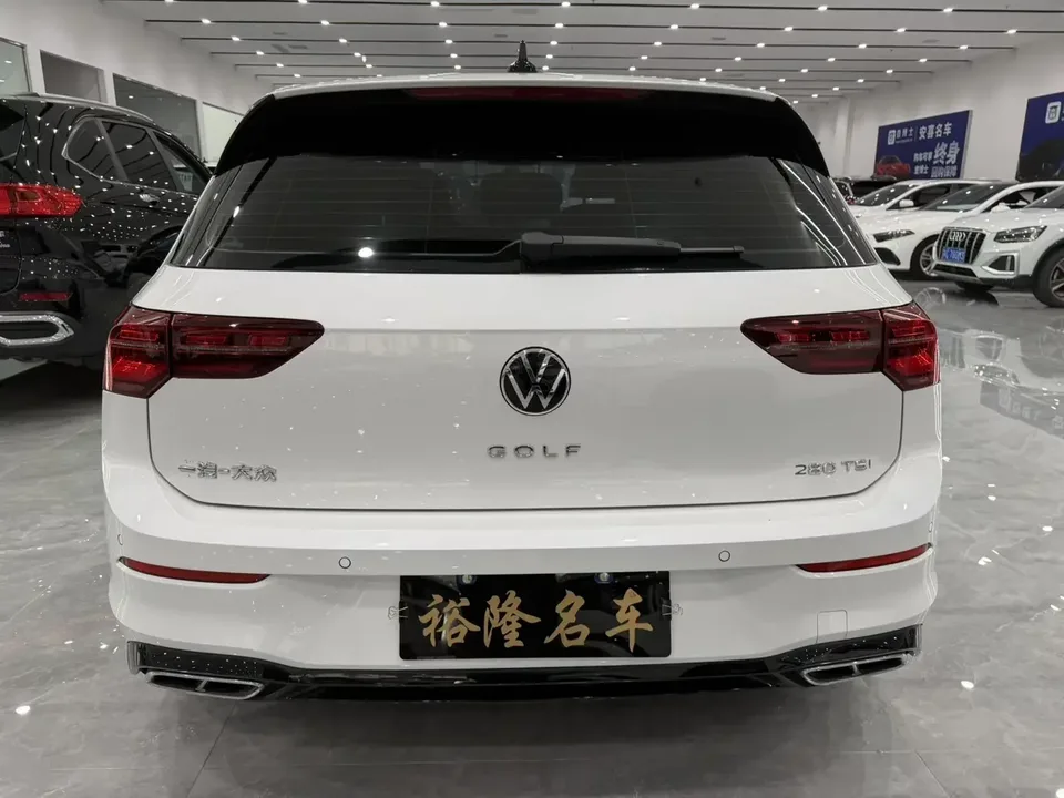 Volkswagen Golf golf 2023 280TSI DSG R-Line 2023 — thumbnail 2