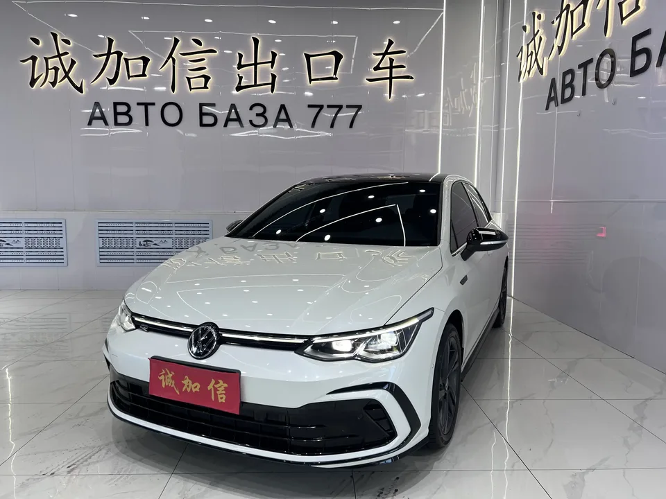 Volkswagen Golf golf 2023 280TSI DSG R-Line Lite 2023 — photo 1, buy with delivery to Moscow