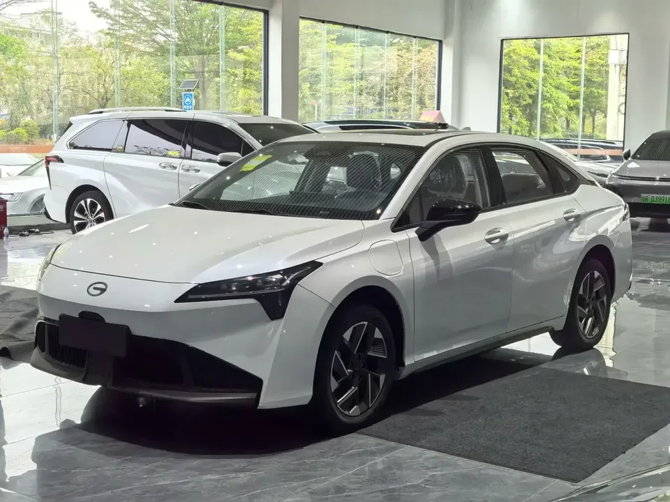 AION S AIONS 2026 Plus Deluxe Edition (Discontinued in June 2026) 2025 — photo 1, buy with delivery to Moscow