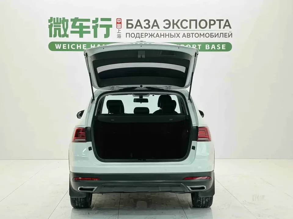 Volkswagen Tharu tuyue 2021 280TSI 2WD Luxury Edition PLUS 2022 — thumbnail 3