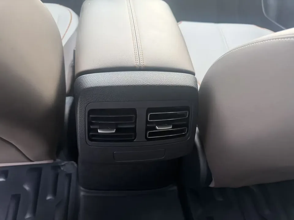 BYD Qin PLUS EV Qin PLUS EV 2023 Champion Edition 420KM Exceeding Type 2023 — миниатюра 5