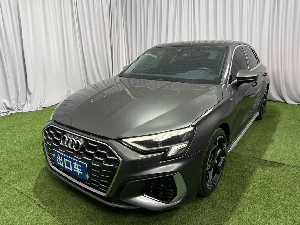 Audi A3 Audi A3 2022 Sportback 35 TFSI Luxury Sports 2023 — photo 1, buy with delivery to Moscow