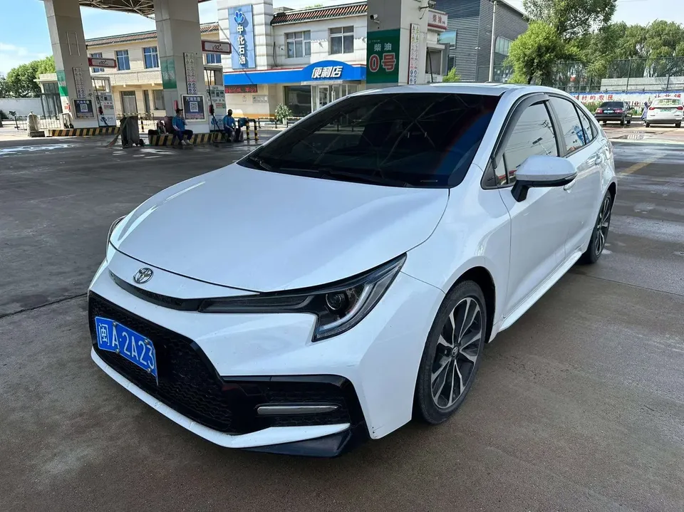 Toyota Levin Lei Ling 2022 185T CVT Sports Edition 2023 — photo 1, buy with delivery to Moscow