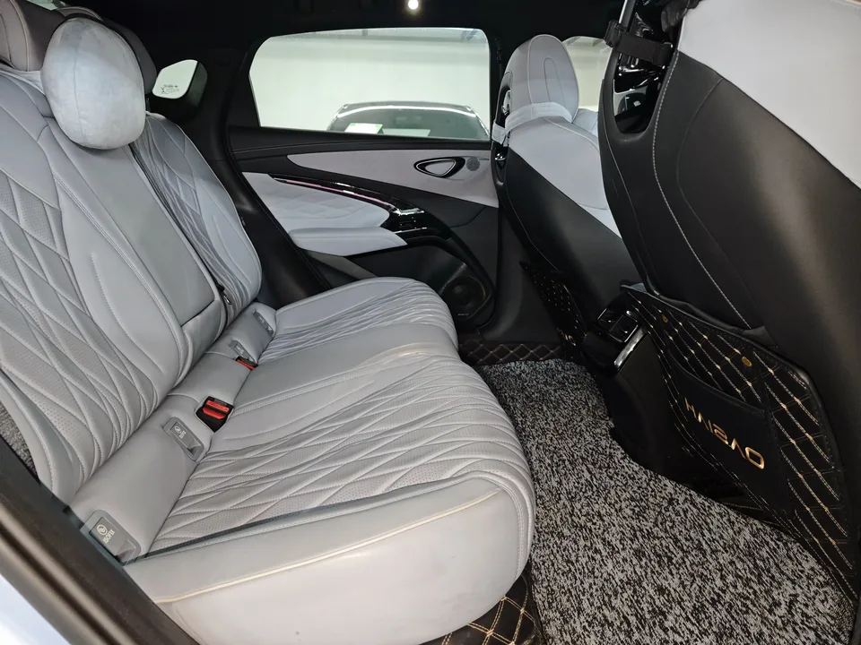 BYD Seal seal 2022 550KM Standard Range Rear-wheel Drive Premium Edition 2022 — thumbnail 5
